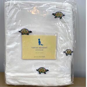 Pottery Barn Kids White Turtles Embroidered Crib Bedskirt NEW